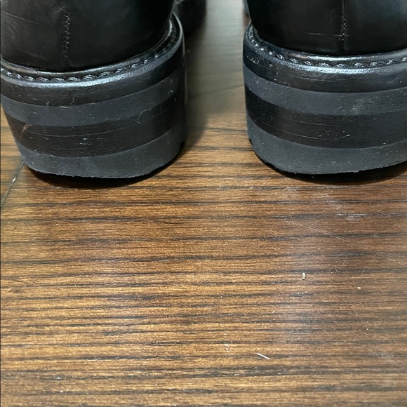 FRYE Black Leather Ella Moto Chelsea Boots. Great used condition. W7.5 - Picture 4 of 7